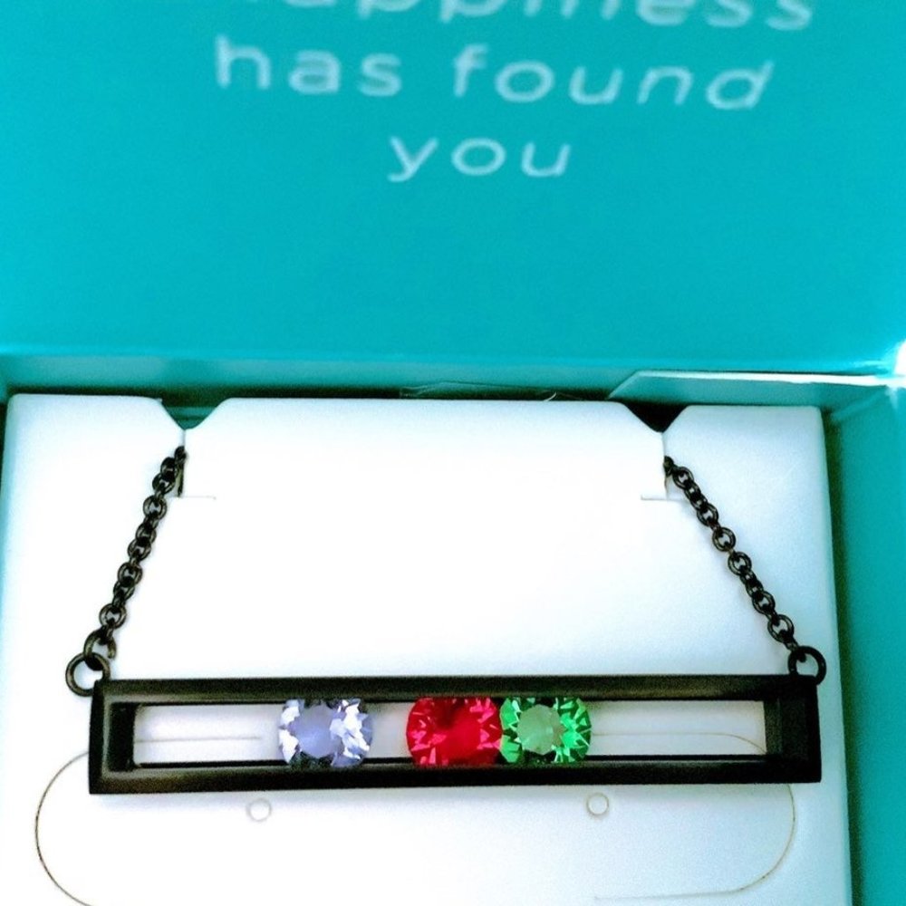 Horizontal Black Bar Locket + 7 Crystals